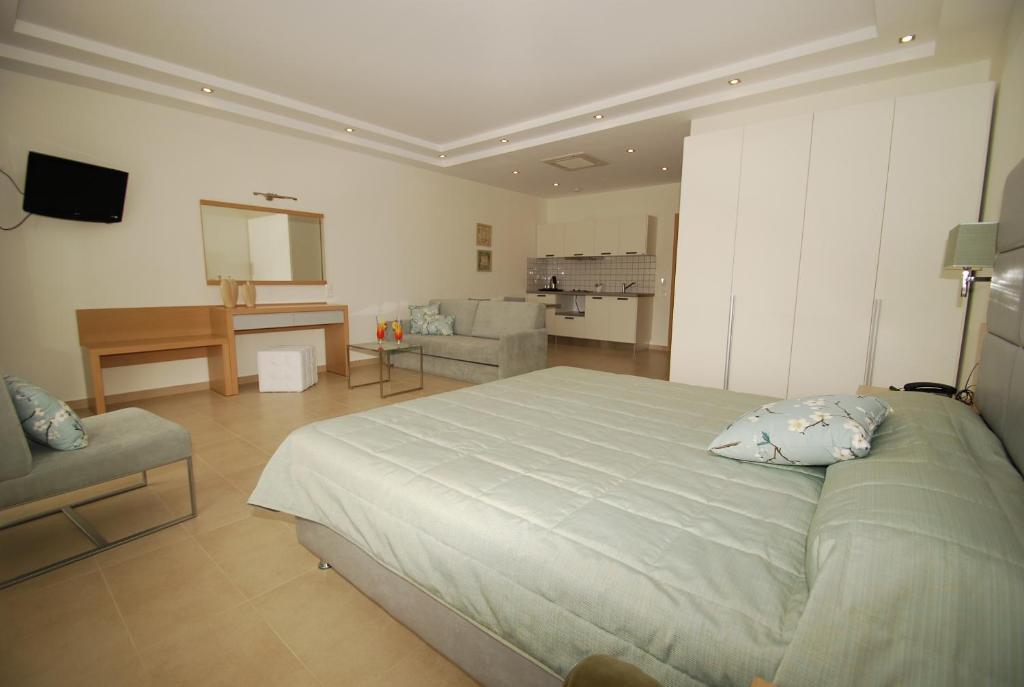 Skiathos Premier Troulos Exterior photo